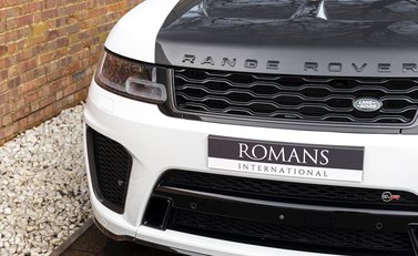 Land Rover Range Rover Sport 5.0 SVR 24