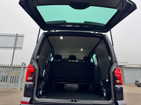 Volkswagen Transporter 2.0 Transporter T32 Highline TDI Semi-Auto 37