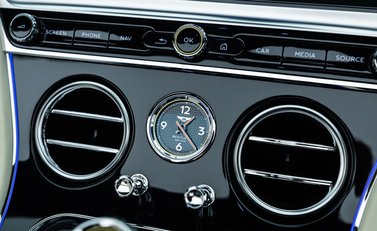 Bentley Continental GT W12 Convertible 17