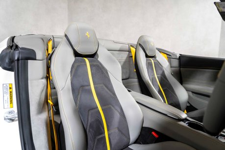 Ferrari California T. MAGNERIDE SUSPENSION. BESPOKE INTERIOR. TWO-TONE BODYWORK. CARPLAY. 23