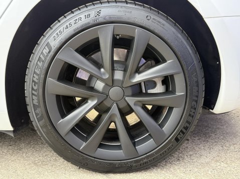 Tesla Model 3 Saloon 4dr Electric Auto RWD (241 bhp) 16