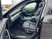 Jaguar F-Pace 2.0 D200 MHEV R-Dynamic SE Auto AWD Euro 6 (s/s) 5dr 95