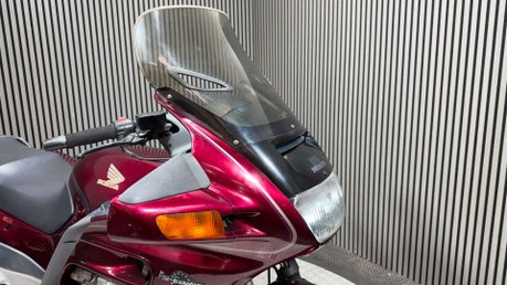 Honda ST 1998 58K GOOD RUNNING LIGHT PROJECT BIKE 1100CC 22