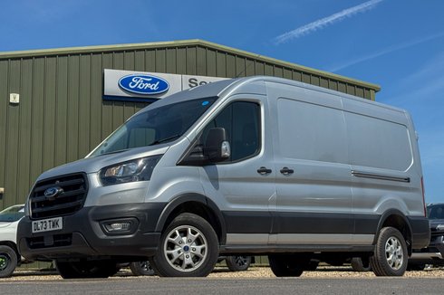 Ford Transit LWB L3H2 Medium Roof Trend 350 Air Con Alloys Sensors EURO 6