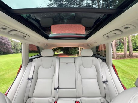 Volvo XC60 RECHARGE T8 INSCRIPTION PRO AWD 17