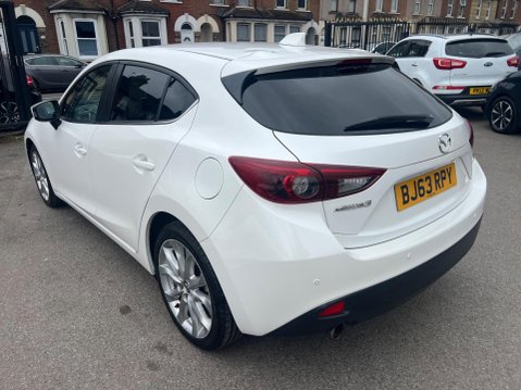 Mazda 3 2.0 SKYACTIV-G Sport Nav Euro 5 (s/s) 5dr 4