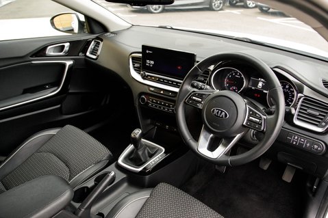 Kia Ceed 3 ISG 4