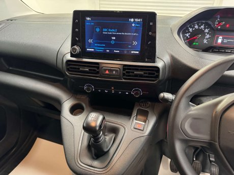 Peugeot Partner 1.5 Partner Professional Premium+ BHDi 14