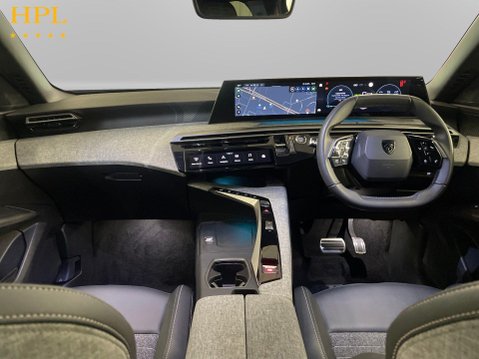 Peugeot 3008 73kWh Allure SUV 5dr Electric Auto (210 ps) 19