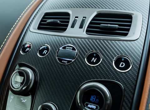 Aston Martin Vanquish S Ultimate 19