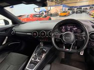 Audi TT 2.0 TFSI Black Edition Coupe 3dr Petrol S Tronic quattro Euro 6 (s/s) (230 2