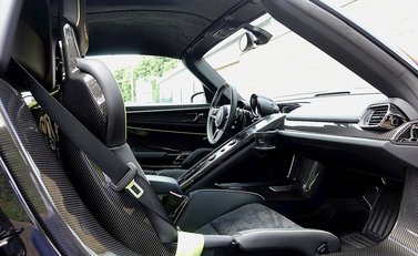 Porsche 918 Spyder 31