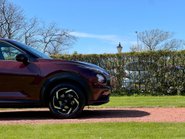 Nissan Juke DIG-T N-CONNECTA DCT 19