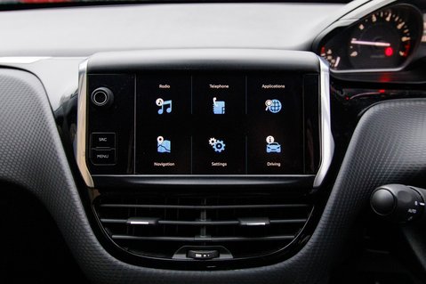 Peugeot 208 PURETECH S/S ALLURE 21