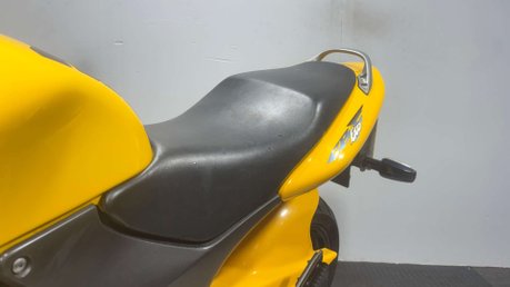 Honda CB 2001 1 OWNER 24K RUNNING PROJECT BIKE SPARES OR REPAIR 600CC 16