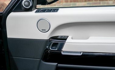 Land Rover Range Rover 4.4 SDV8 Autobiography 22