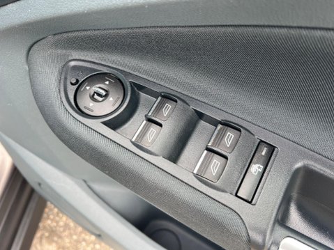 Ford Grand C-Max 2.0 TDCi Titanium Powershift Euro 5 5dr 36