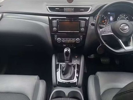 Nissan Qashqai 1.3 DIG-T Tekna SUV 5dr Petrol DCT Auto Euro 6 (s/s) (160 ps) 7