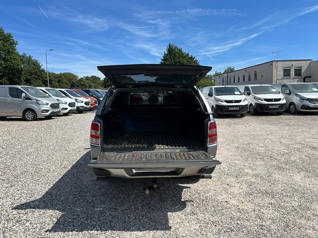 Mitsubishi L200 L200 Barbarian Di-D Auto 9