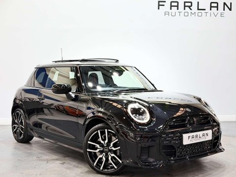 Mini Hatch 2.0S Sport Hatchback 3dr Petrol Steptronic Euro 6 (s/s) (204 ps) 1