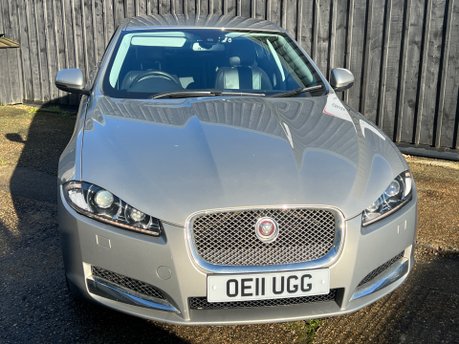 Jaguar XF D PREMIUM LUXURY 3