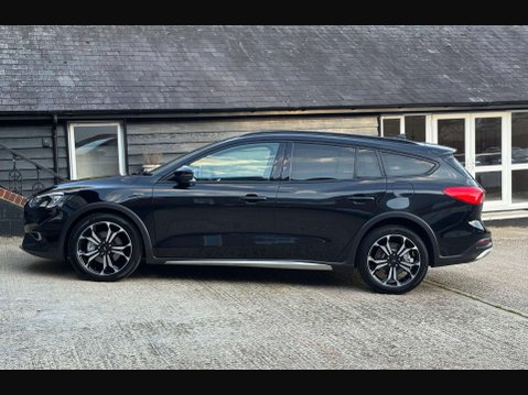Ford Focus 1.5 EcoBlue Active X Estate 5dr Diesel Auto Euro 6 (s/s) (120 ps) 8
