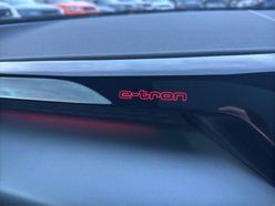 Audi E-Tron GT QUATTRO BASE 22