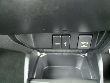 Honda Jazz 1.3 i-VTEC SE Hatchback 5dr Petrol CVT Euro 6 (s/s) (102 ps) 27