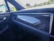 Porsche Macan GTS PDK 16