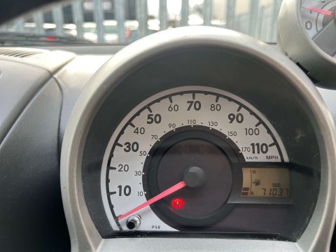 Toyota Aygo 1.0 Aygo Move with Style VVT-i 5dr 27