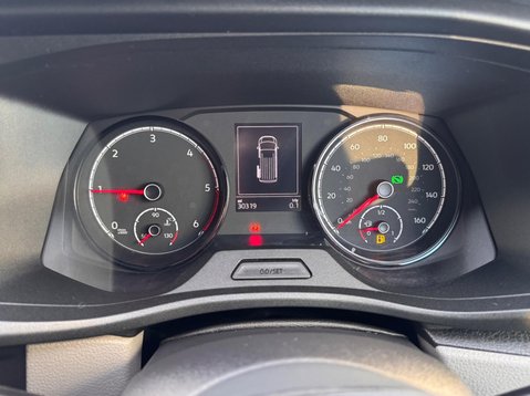 Volkswagen Transporter T32 TDI KOMBI HIGHLINE 4MOTION 45