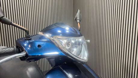 Piaggio Fly 2015 ONLY 8K RUNNING PROJECT SCOOTER SPARES OR REPAIR 125CC 11
