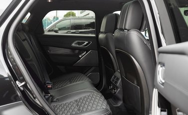 Land Rover Range Rover Velar SVAutobiography Dynamic 16