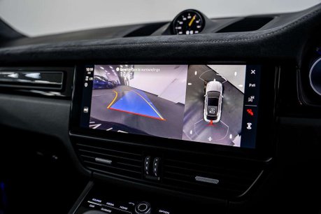 Porsche Cayenne 4.0T V8 Turbo GT Coupe 5dr Petrol TiptronicS 4WD Euro 6 (s/s) (640 ps) 39