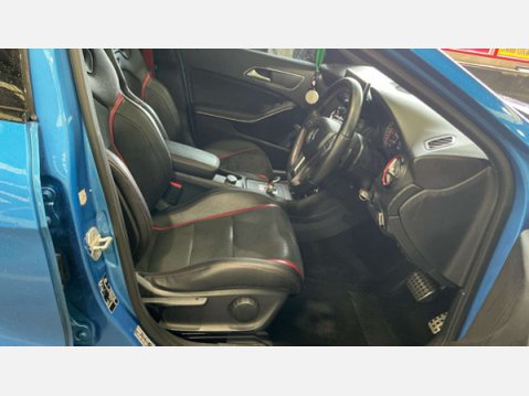 Mercedes-Benz A Class 2.0 A45 AMG 4Matic Auto 4WD 5dr 8