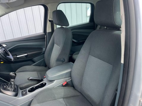 Ford C-Max 1.6 Zetec Euro 5 5dr 30