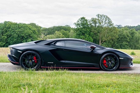 Lamborghini Aventador 6.5 Aventador S LP 740-4 Semi-Auto 4WD 2dr