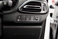 Hyundai i30 T-GDI FASTBACK N LINE MHEV 16