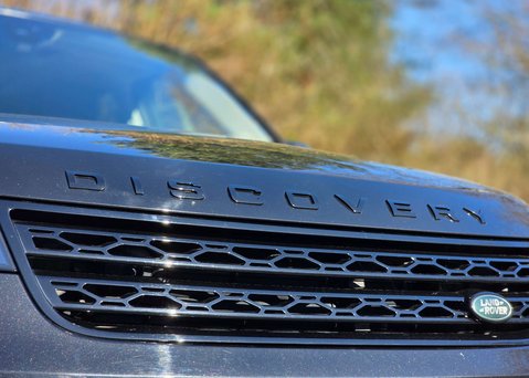 Land Rover Discovery 3.0 Discovery Luxury HSE SD6 Auto 4WD 5dr 30