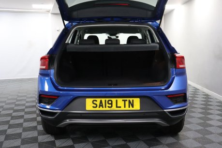 Volkswagen T-Roc SE TDI 14