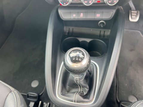 Audi A1 1.4 TFSI CoD S line Euro 6 (s/s) 3dr 36