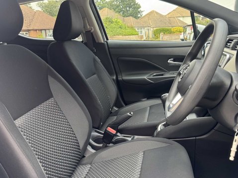 Nissan MICRA Acenta IGT100 11