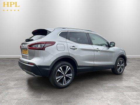 Nissan Qashqai 1.3 DIG-T N-Connecta SUV 5dr Petrol DCT Auto Euro 6 (s/s) (160 ps) 7