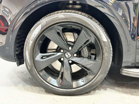 Bentley Bentayga 4.0 V8 SUV 5dr Petrol Auto 4WD Euro 6 (s/s) (550 ps) 48