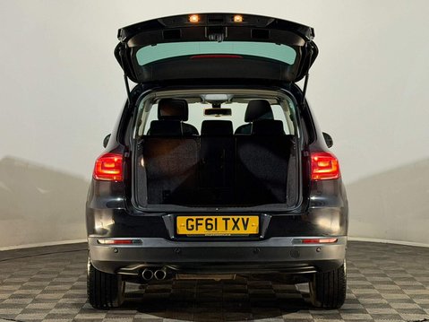 Volkswagen Tiguan SE 2.0 TDI 170 4MOTION MANUAL 9