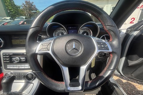 Mercedes-Benz SLK SLK250 BLUEEFFICIENCY AMG SPORT ED125..11 SERVICES..LAST OWNER 9 YEARS.. 26