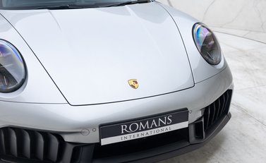 Porsche 911 Carrera GTS (992.2) 40