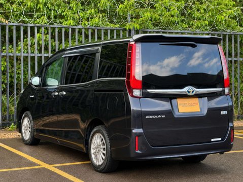 Toyota Esquire Hybrid 1.8 Hybrid Xi Edition 30