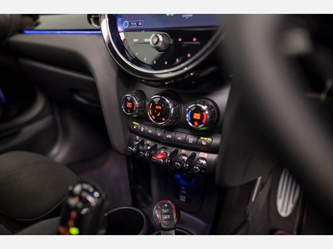 Mini Hatch 2.0 John Cooper Works Steptronic Euro 6 (s/s) 3dr 27