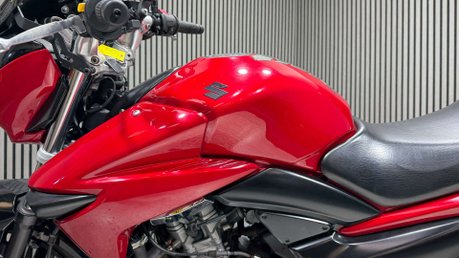 Suzuki Inazuma 250 Naked Petrol Manual (25 ps) 16